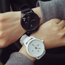Classic Black and White Silicone Quartz Watch Brand Women Watches Lovers Jelly Casual women wrist Watch Clock Relogio Feminino