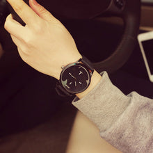 Classic Black and White Silicone Quartz Watch Brand Women Watches Lovers Jelly Casual women wrist Watch Clock Relogio Feminino